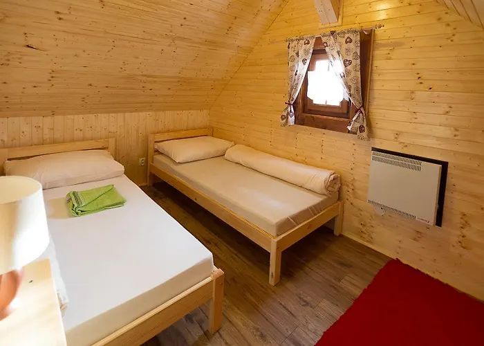 Koliba Pacho - Zrub Jolanka Prievidza